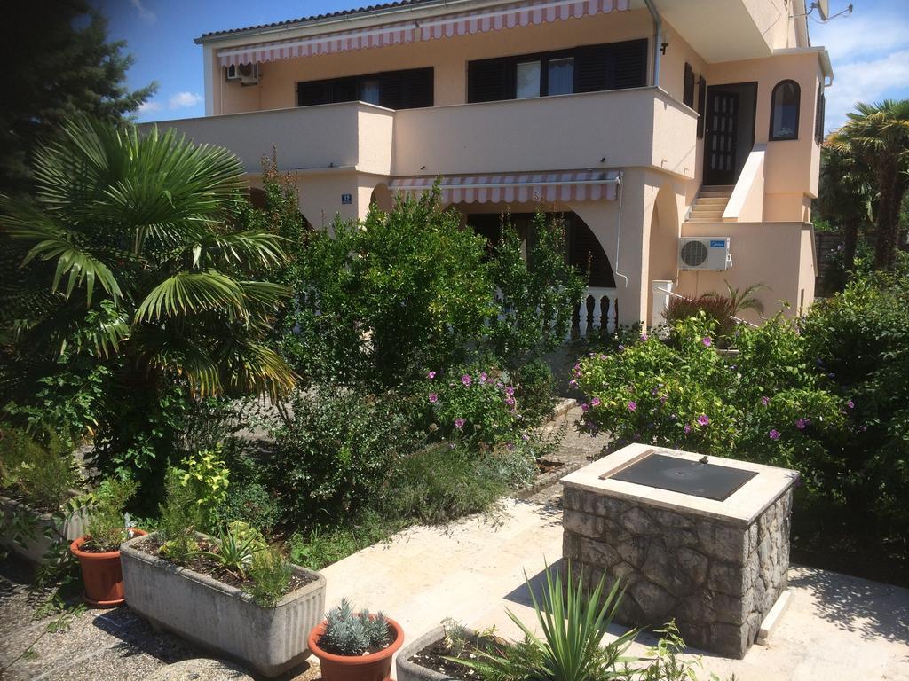 Apartments Toni-Малинска Номер фото